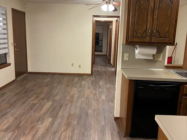 2436 SW 90th Pl — Photo 12