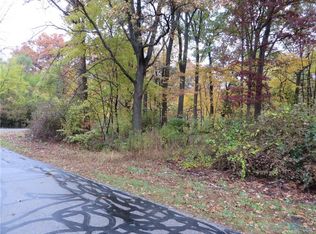 8361 Larch Rd, Toledo, OH 43617