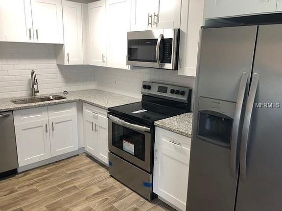 3rd image of 10105 N Annette Ave