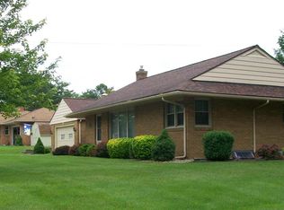 1615 Badgley Rd, Jackson, MI 49203