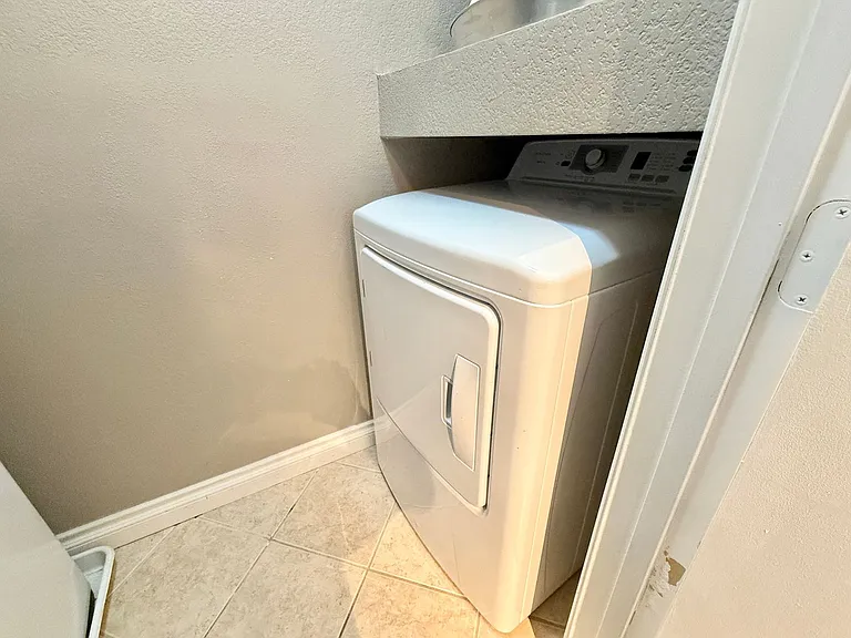 1150 N Buffalo Dr #2011 — Photo 12