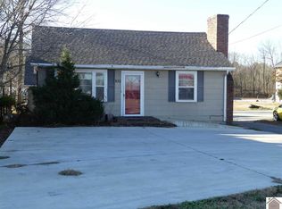 1011 Paducah Rd, Mayfield, KY 42066