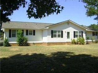 151 Lakeview Rd, Rockmart, GA 30153