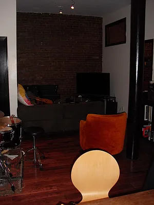 Rented by Nooklyn NYC LLC | media 2