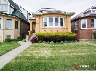 6949 26th St, Berwyn, IL 60402