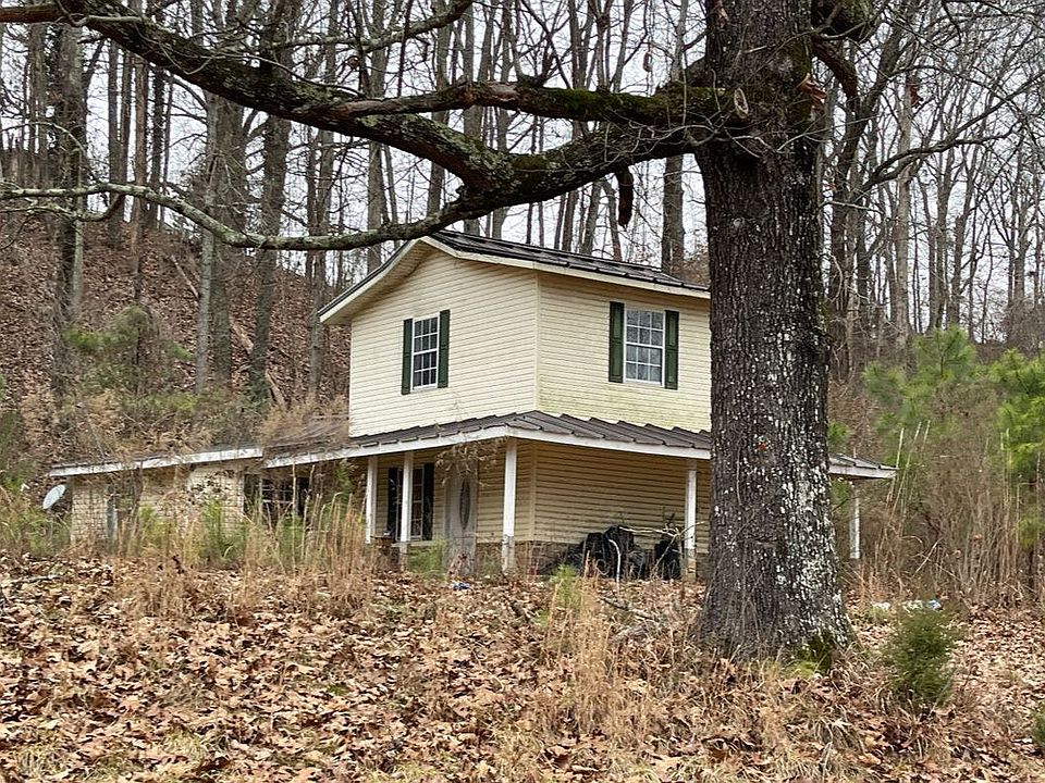2nd image of 820 Beecher St