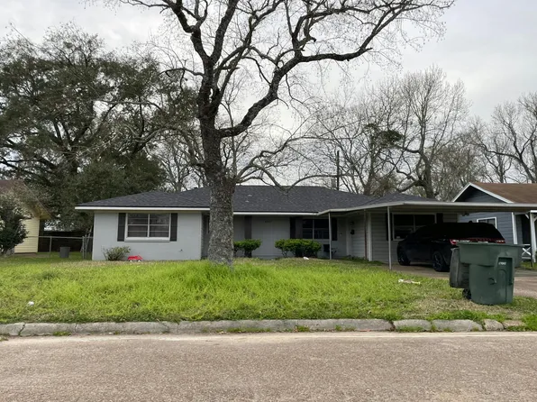 4935 Bruce Dr, Beaumont, TX 77708