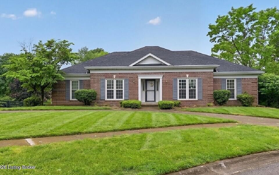 1st image of 27 Autumn Hill Ct