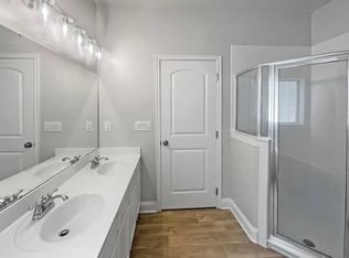 11569 Oak Meadow Ln, Jacksonville, FL 32218