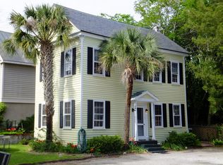 64 Rutledge Ave APT A, Charleston, SC 29401
