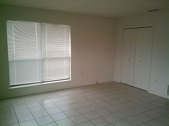 2nd image of 1003 NW 50th St APT A