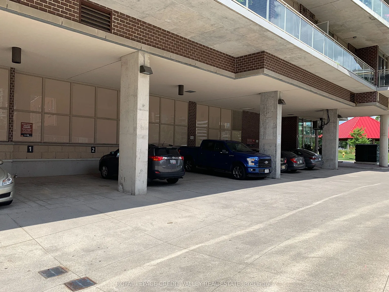 2 bed, $3,000 — Photo 4