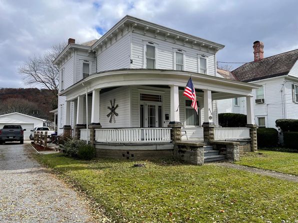 16323 Real Estate 16323 Homes For Sale Zillow