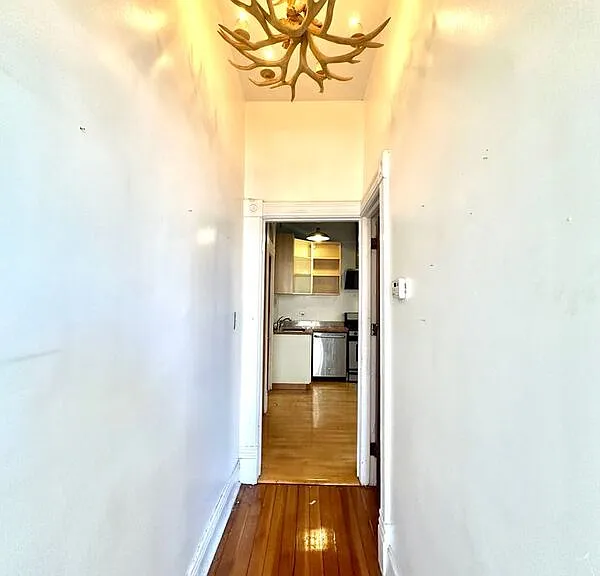 1656 S Throop St #2F — Photo 8
