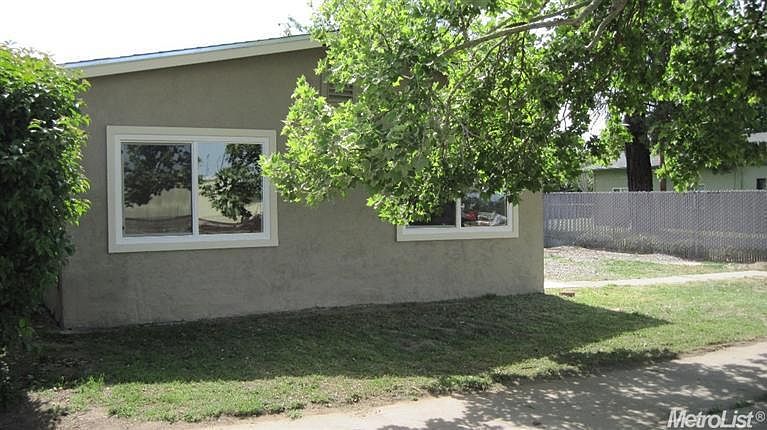 1st image of 3883 E Santa Fe Ave