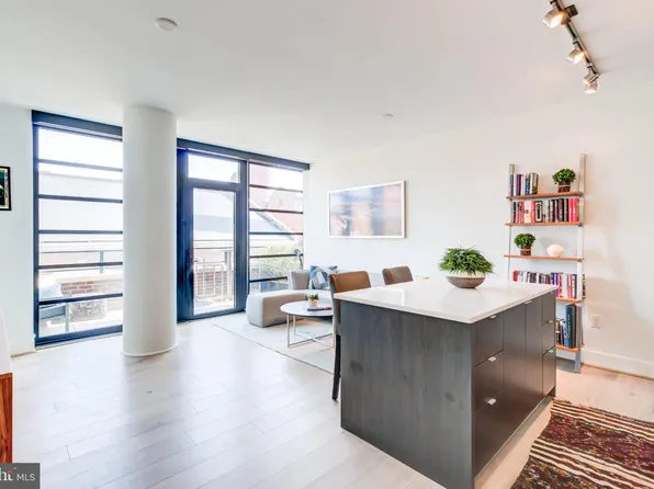 1300 4th St SE Unit 414, Washington, DC 20003