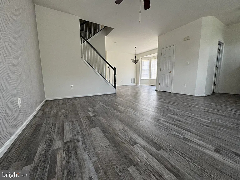 336 Baish Dr SE — Photo 10