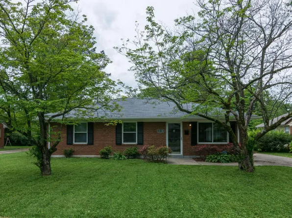 3110 Dogwood Dr, Louisville, KY 40220
