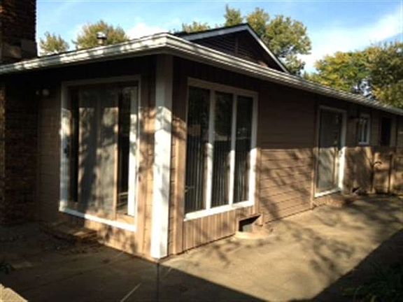 2nd image of 2227 Dover Dr