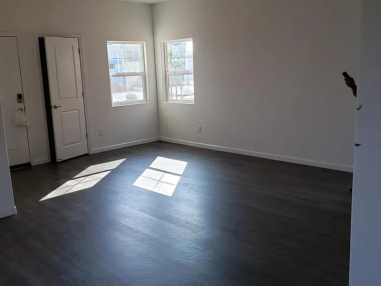 751 Richie Way — Photo 7