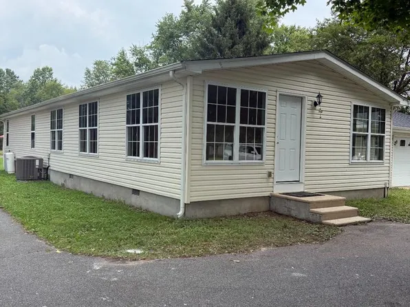 3351 W Denneys Rd, Dover, DE 19904