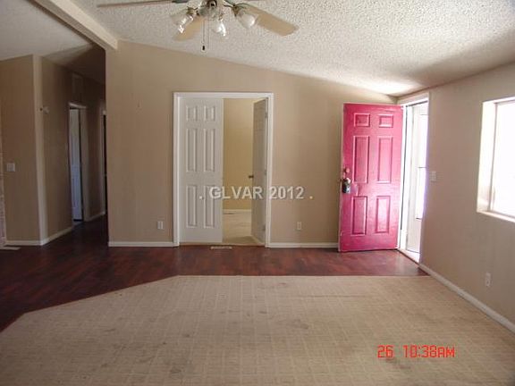 3rd image of 6820 S Oakridge Ave