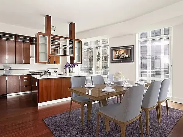 60 Riverside Boulevard 1708 image 1 of 4