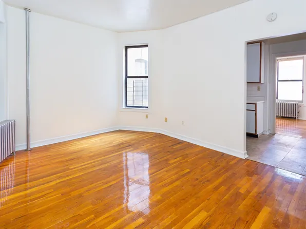 16 West 119th Street image 1 of 5