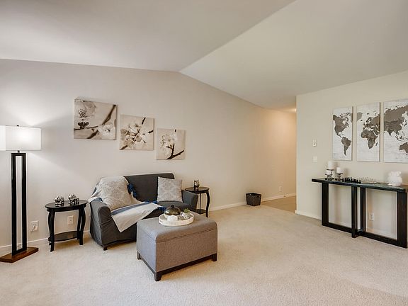 Vaulted ceilings make the space feel so BIG!