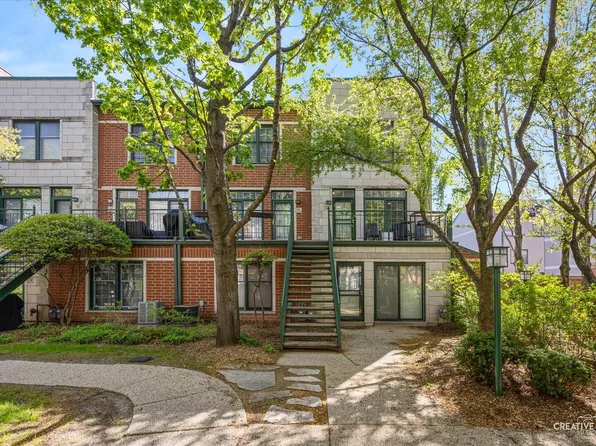 1812 S Federal St Unit 36, Chicago, IL 60616
