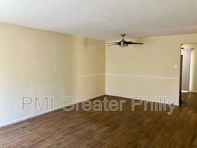 1688 Bluebird Dr #A — Photo 32