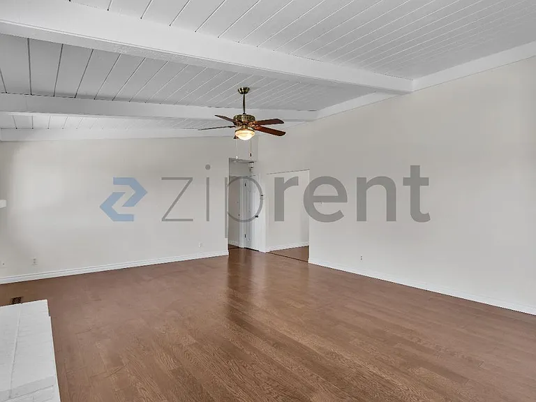 307 Boulder Dr — Photo 12