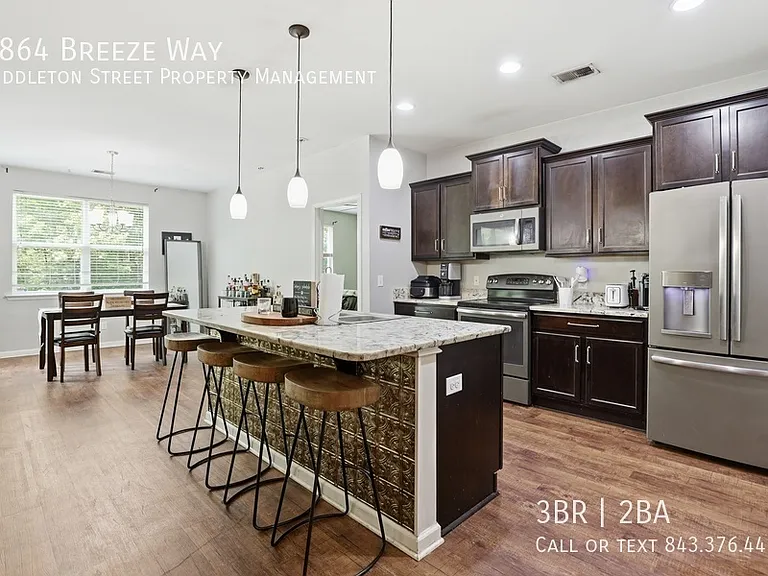 4864 Breeze Way — Photo 15