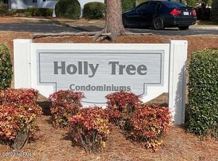 4487 Holly Tree Rd, Wilmington, NC 28412
