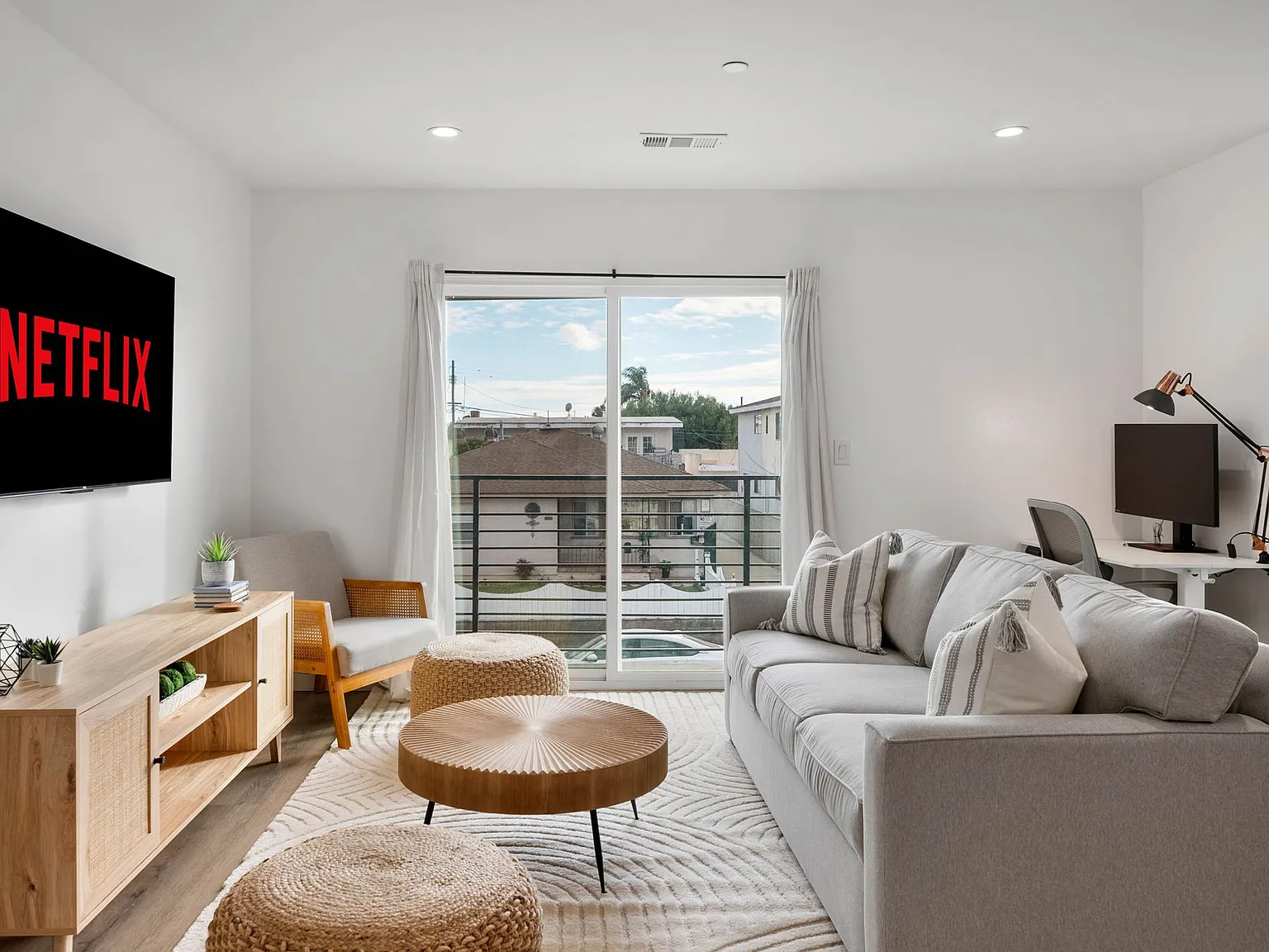 3 bed, $6,250 — Photo 4