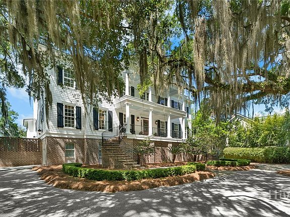 5th image of 489 Beaulieu Avenue