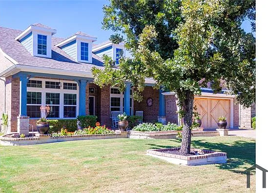 4 bed, 3140 sqft, $4,100 — Photo 1