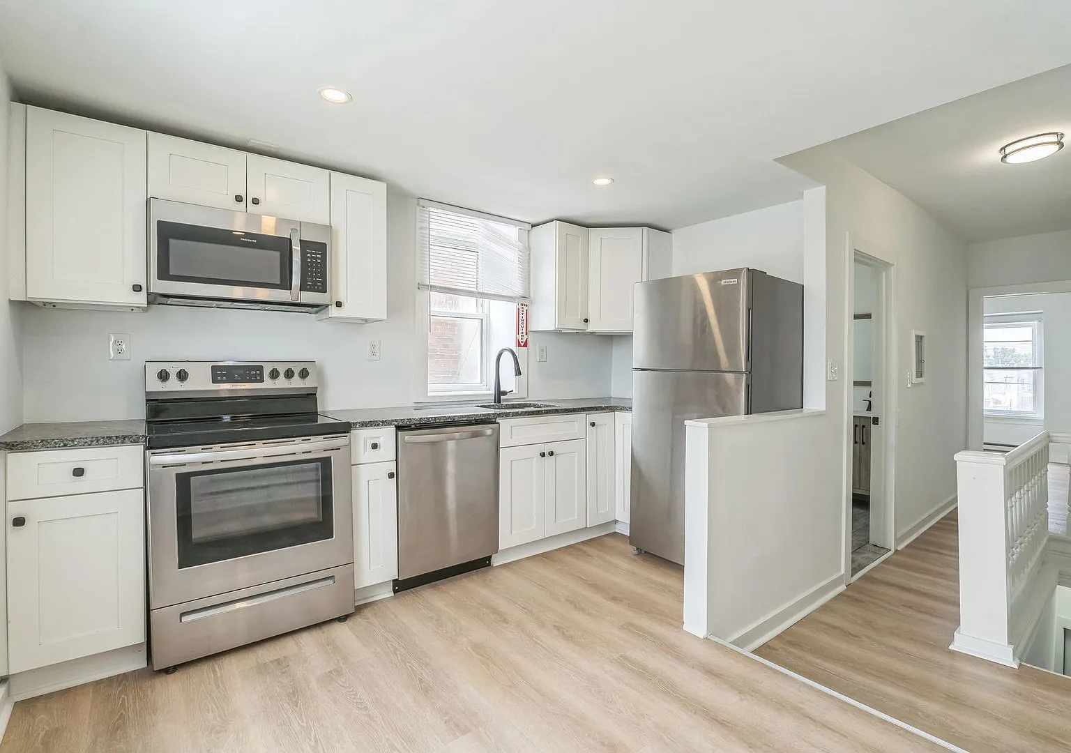 5536 Chester Ave — Photo 3