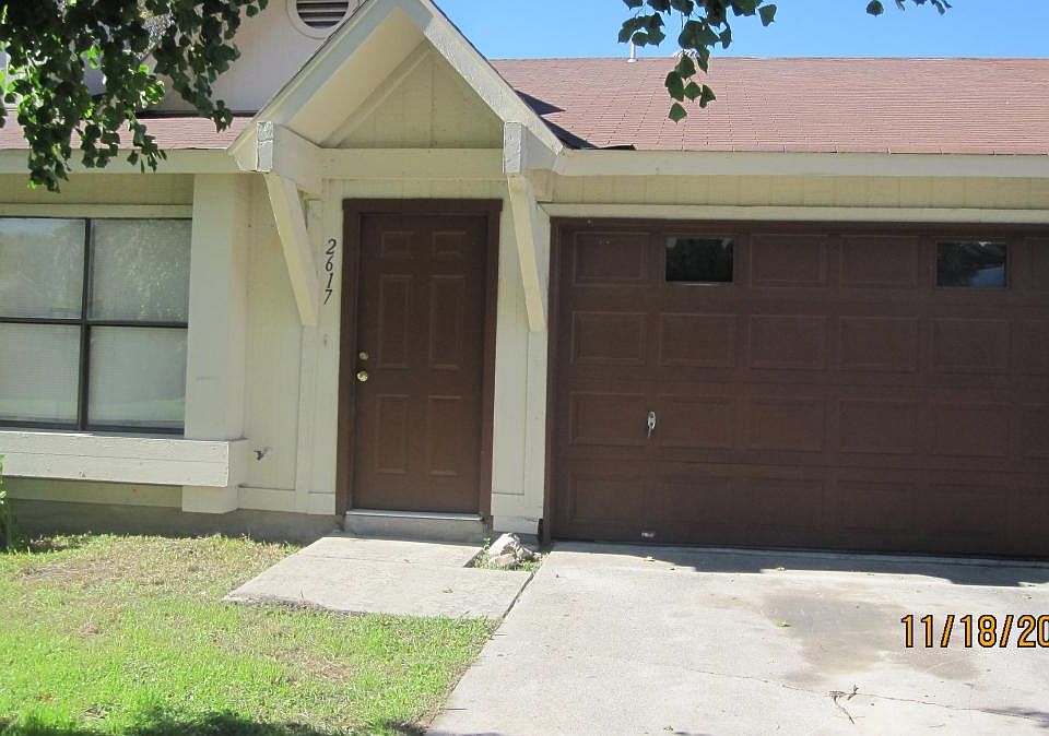 1st image of 2617 Corian Glen Dr