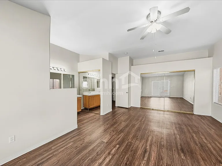 222 Mariposa Way — Photo 10