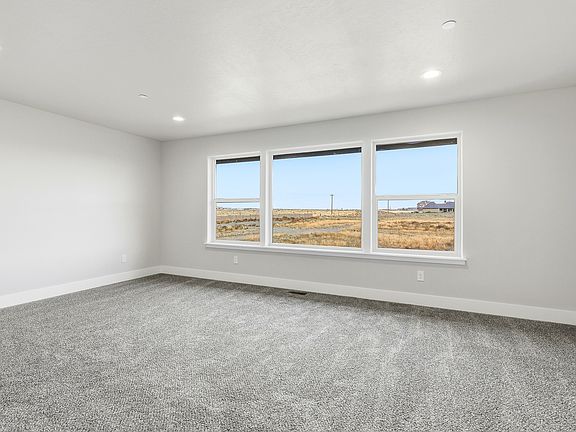 5th image of 42 4609th Rd Unit 114