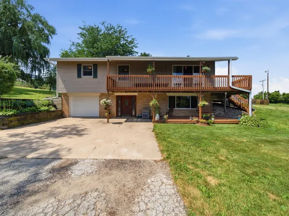 1015 Ridge Rd S, Preston, MN 55965