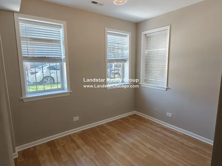 3745 W Argyle St #1 — Photo 21
