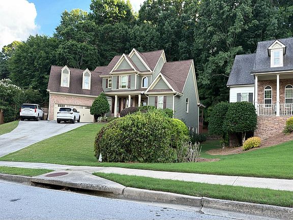 2nd image of 2418 Democracy Dr