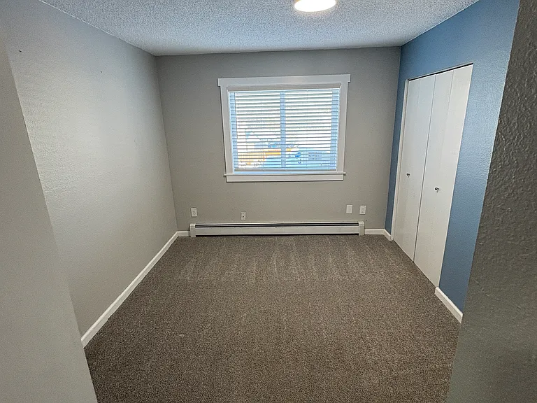 1721 E 59th Ave #3 — Photo 5
