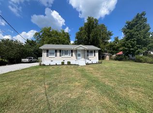 110 Jackson Rd, Goodlettsville, TN 37072