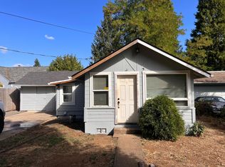 1132 SW Ellis St, Dallas, OR 97338