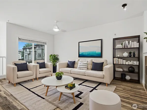 2115 201st Place SE #B2, Bothell, WA 98012