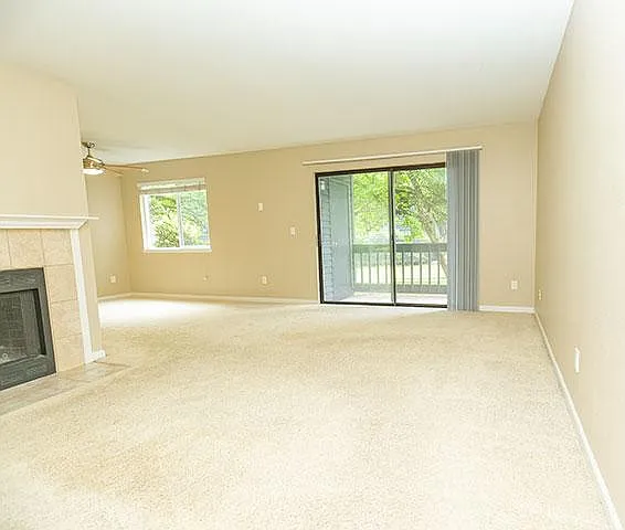 9370 SW 146th Ter #N4 — Photo 1