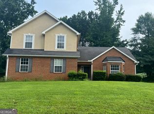 1050 Winding Brook Way, Fairburn, GA 30213